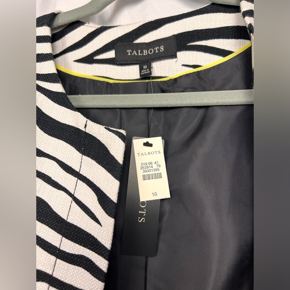 Talbots round neck zebra print longline jacket. Size 10. NWT. - Picture 6 of 9